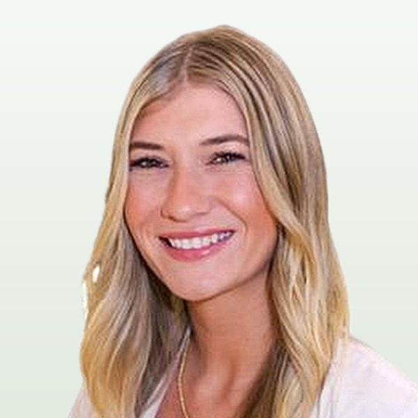 Portrait of Bailey Alofs